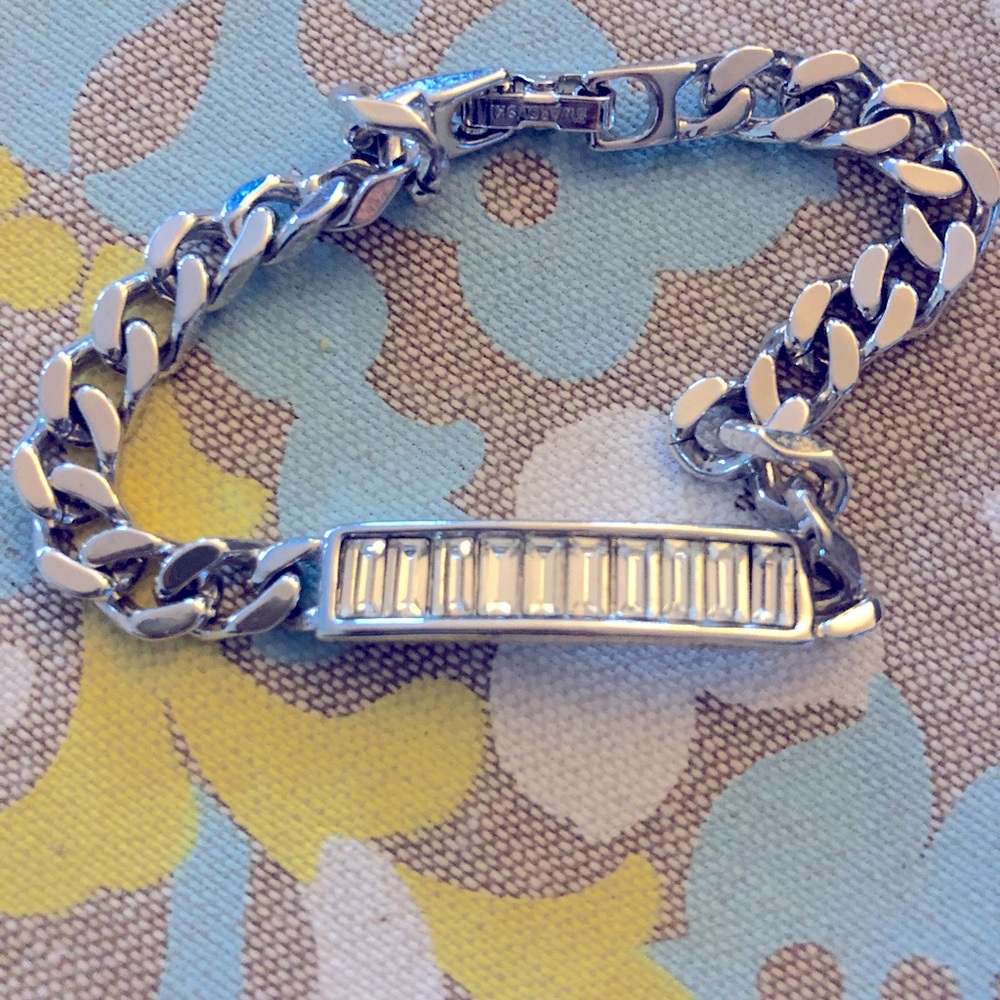 Swarovski crystal chain link bracelet - never worn!